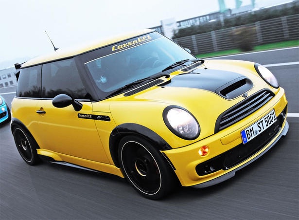 Mini-Cooper-JCW-GP-R53-Cover-EFX-automundoo-coches-carro-autos