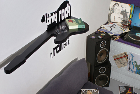 mueble-en-forma-de-guitarra