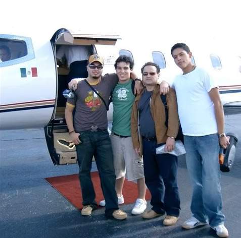 ▷ Imágenes de Juan gabriel con sus hijos