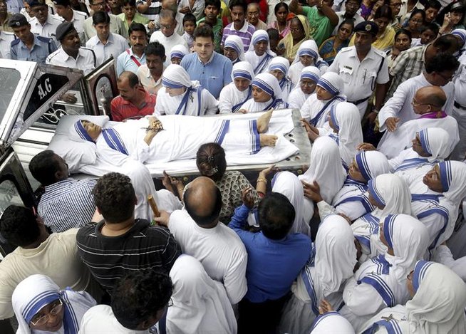 india-cientos-de-personas-desp_i73BL70-jpg_654x469