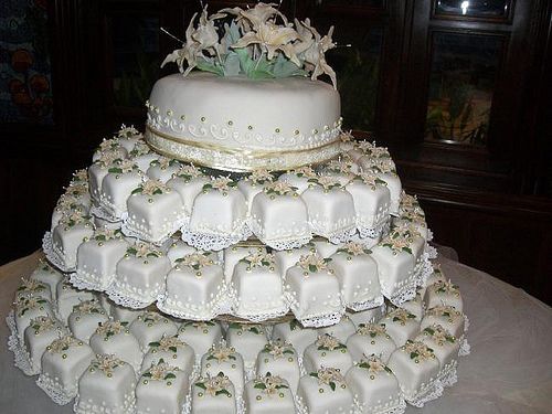 pastel-para-boda-con-adornos-10