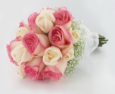 Imágenes de tipos de ramos de rosas para primer sacramento lindos