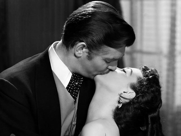 ▷ Imágenes románticas de parejas besandose con pasión